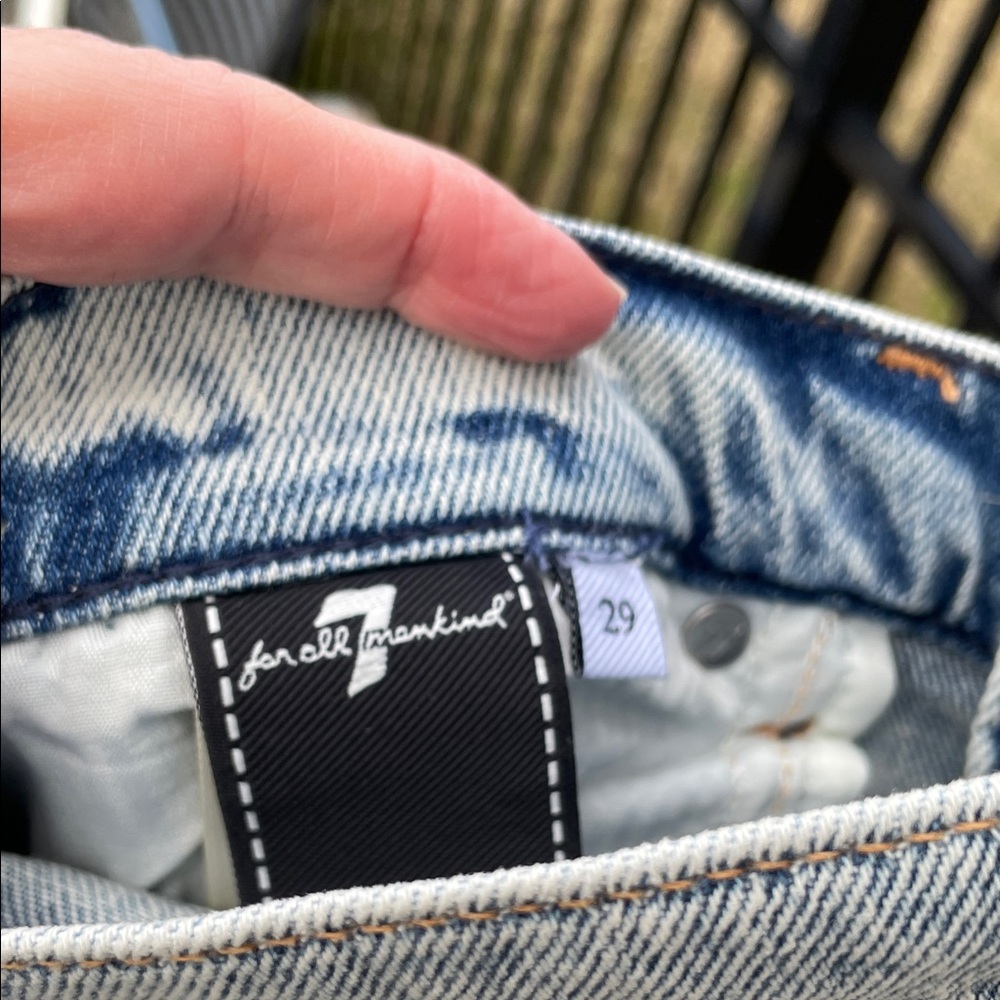 7 For All Mankind Light Blue Denim  with Frayed Raw Hem - Picture 9 of 9